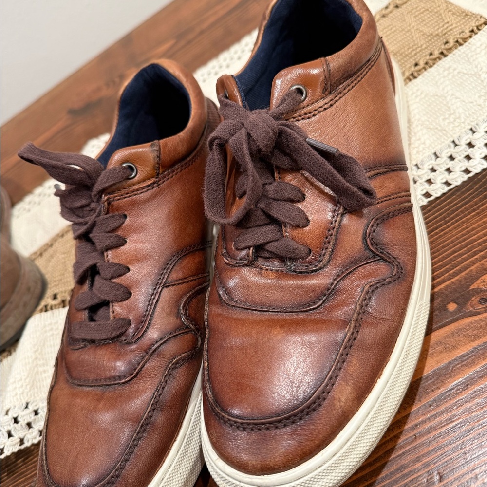 Steve Madden Brown Leather Sneakers
